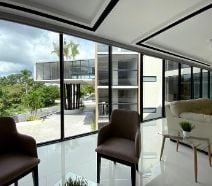 Slider image (2) Sani Dental Group Playacar